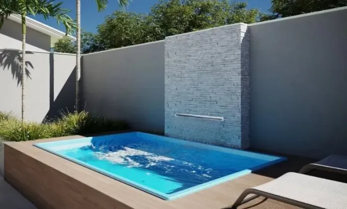 Piscina de fibra compacta