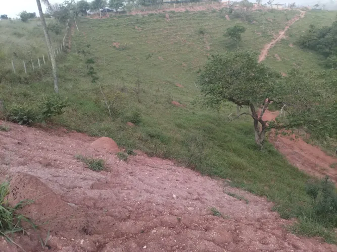 Vende se chácara 1000 m2