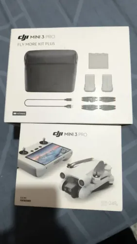 Drone DJI Mini 3 Pro + Kit Plus