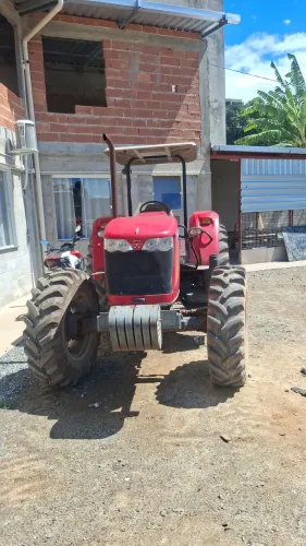 Trator massey ferguson 2016