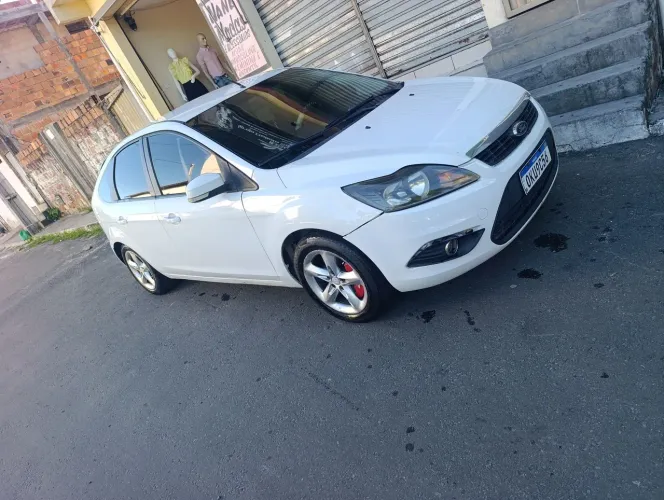 Ford Focus 1.6 S/se/se Plus Flex 8v/16v 5P 2013