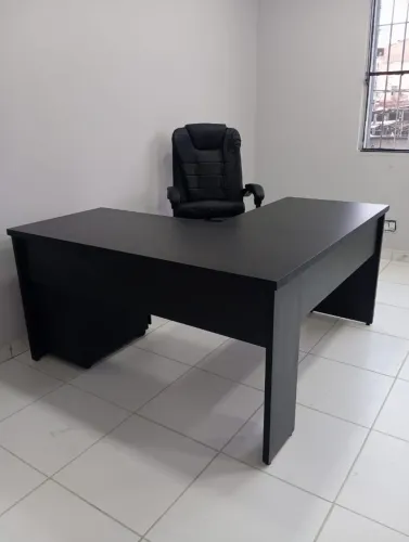 MESA EM L 1,40X1,40X0,60 NOVA****LEIA A DESCRIÇÃO****