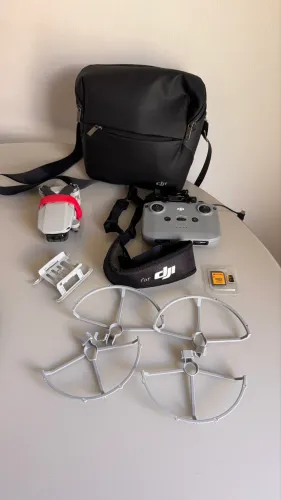Drone DJI mini 4k com acessórios