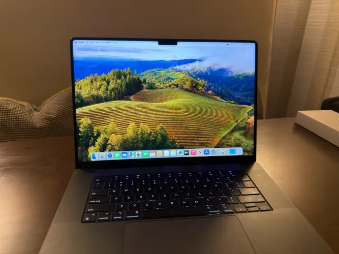 MacBook M3 Pro | 16 polegadas | 512GB memória