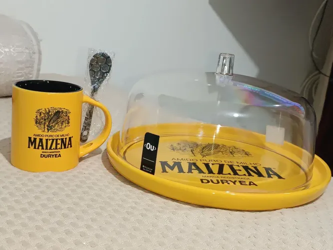 Boleira e Caneca com colher Maizena 