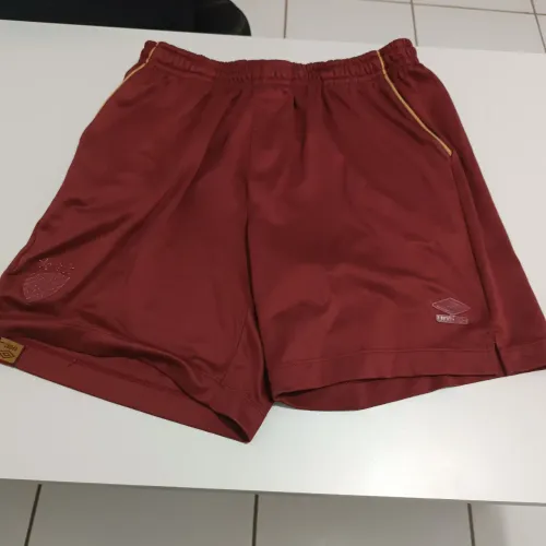 Uma bermuda dó Sport