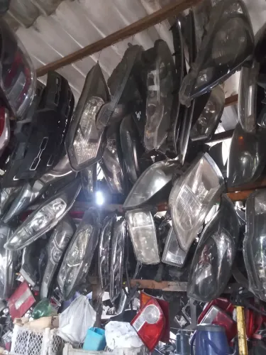 Faróis usados