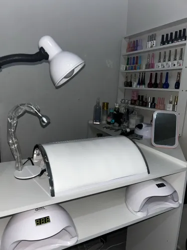 Vendo material de nails designer