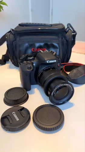 Canon EOS Rebel T7i + Kit Completo