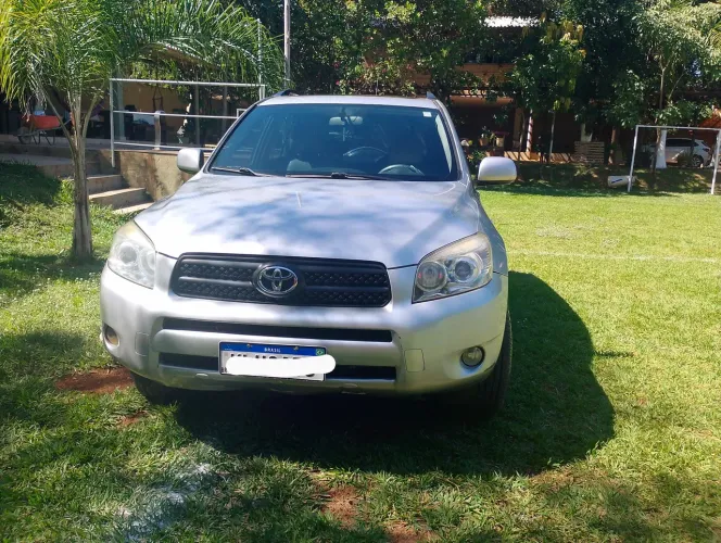 Toyota RAV4 2.0 4X4 16V Aut. 2008