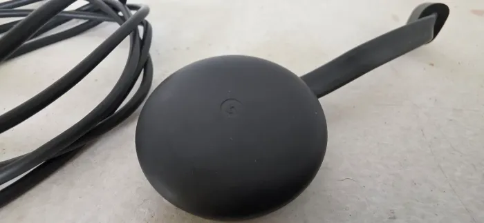 Google Chromecast 3ª Geração - Full HD (Transmita do Celular para a TV)