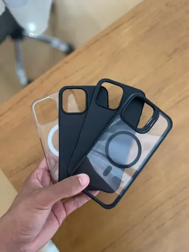 Capinhas iPhone 16 Pro Max