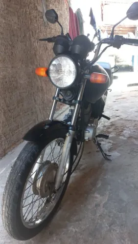 Moto muito boa economia extra