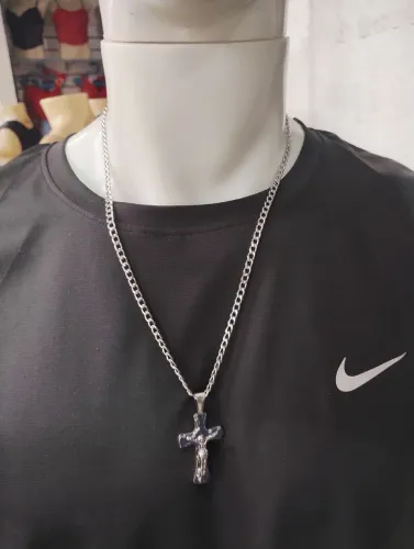 Cordão de aço crusifixo novo