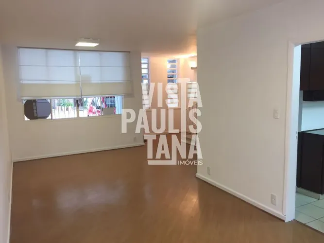 Casa de vila com 150 m², 3 quartos sendo 1 suíte para alugar no bairro Itaim Bibi.