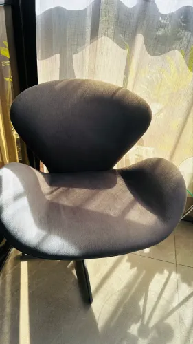 Compre no conforto da sua casa: 02 poltronas giratórias