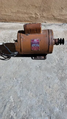 Motor de Indução Monofásico WEG