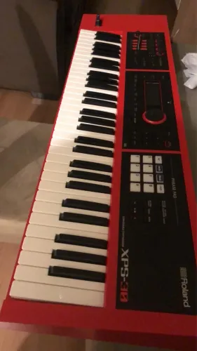 Teclado Roland XPS 30