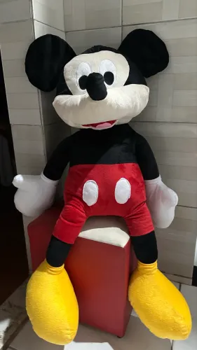 Urso de pelúcia gigante do Mickey 