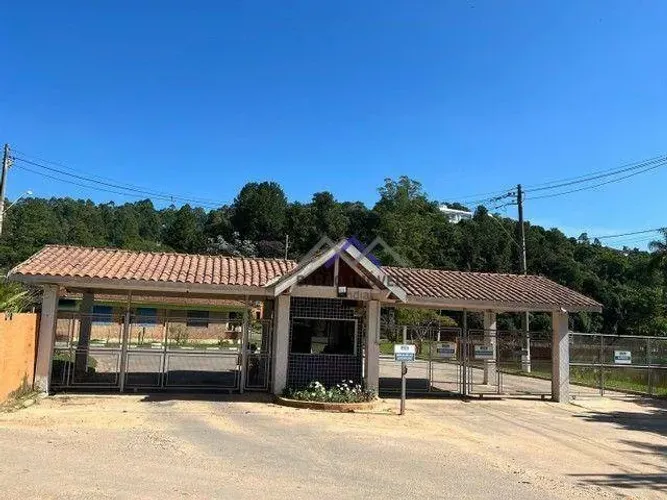 TERRENO COM MATA NATIVA | CONDOMÍNIO RESERVA BOM VIVER | OPORTUNIDADE Excelente terreno à 