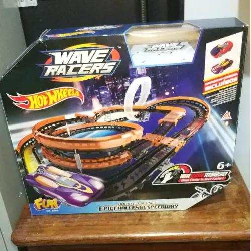 Hot Wheels Pista Wave Racers Epic Challenge