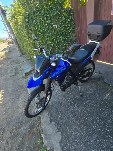 Lander XTZ250 2025/Semi Nova 29.000,00