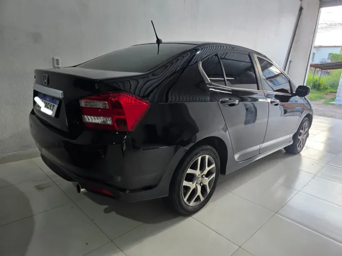 Honda City Sedan LX 1.5 Flex 16V 4P Mec. 2013