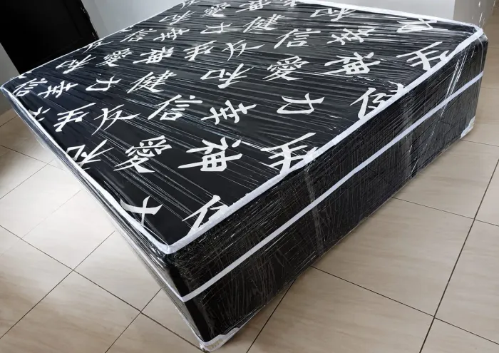 Cama disponível em espuma D33 