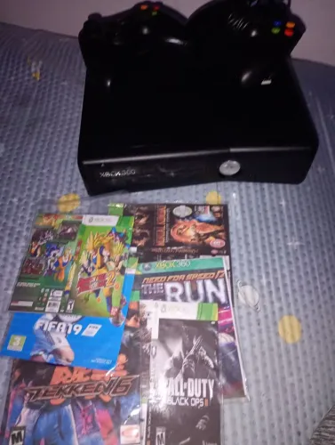 Vende se Xbox 360