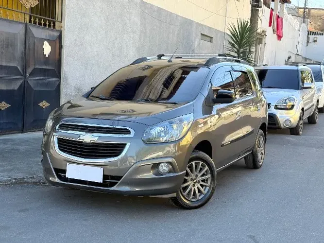 Chevrolet Spin Advantage 1.8 8V Econo.flex 5P Aut. 2014