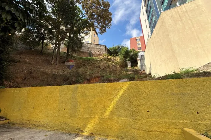 Terreno Comercial em BH: Oportunidade Imperdível!