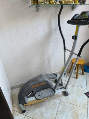 Elíptico Atheltic Advanced 330 E (ACEITO OFERTA)