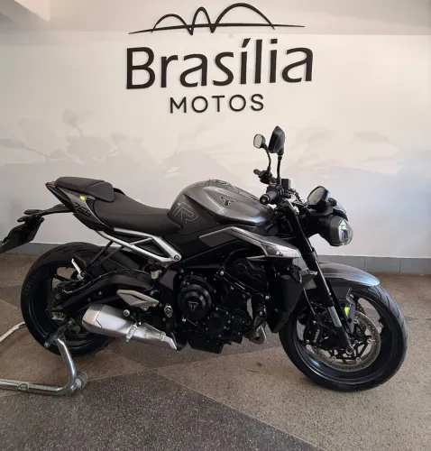 TRIUMPH STREET TRIPLE 765 R 2023/2024