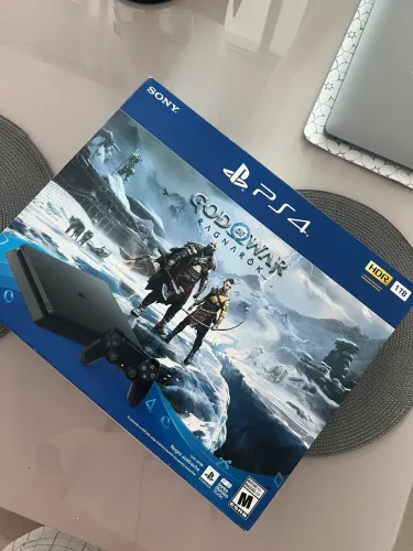 Vendo PS4