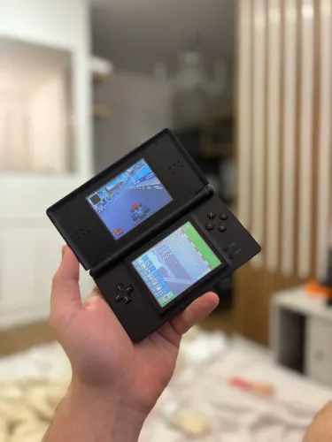 Nintendo Ds lite + carregador e caneta Stylus
