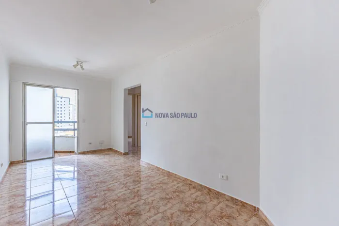 Apartamento à venda - Vila da Saúde - 02 quartos - 02 vagas - varanda - 52 m².