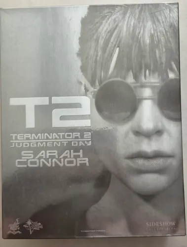 Hot toys rarissima Sara Connor exterminador terminator em ótimas condições completa