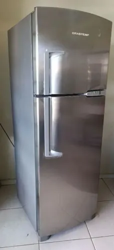 Geladeira Frost Free top 352L