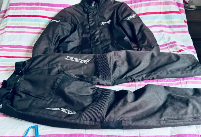 Conjunto motociclista TEXX (USADO)