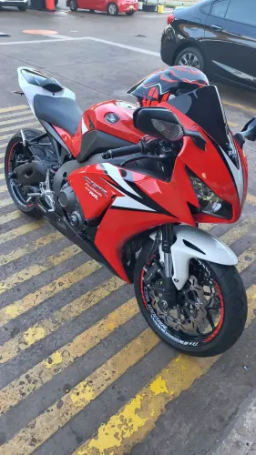 CBR 1000rr Fireblade 2012. Aniversário 20 anos.