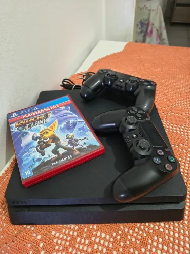 Ps4 slim