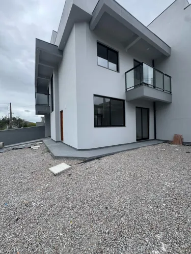 ALUGA-SE SOBRADO NOVO DIRETO COM PROPRIETÁRIO