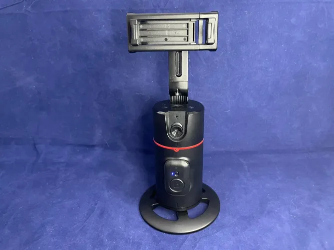 Suporte Inteligente para Smartphone com Rastreamento Facial e Rotação 360°