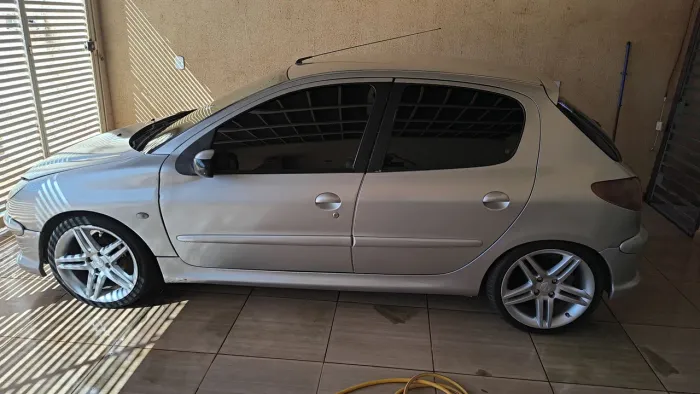 Peugeot 206 Presence 1.4/ 1.4 Flex 8V 5P 2008