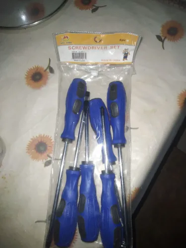 Vendo Jogo de Chaves Zerada em perfeitas condições