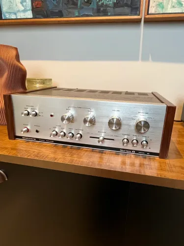 Amplificador Monarch série 8