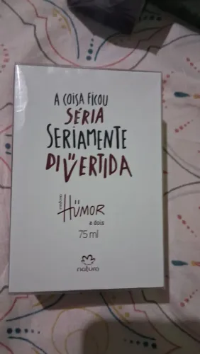 Perfume humor a dois