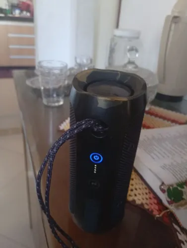 Caixa Flip 4