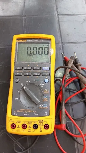 Multimetro 789 fluke