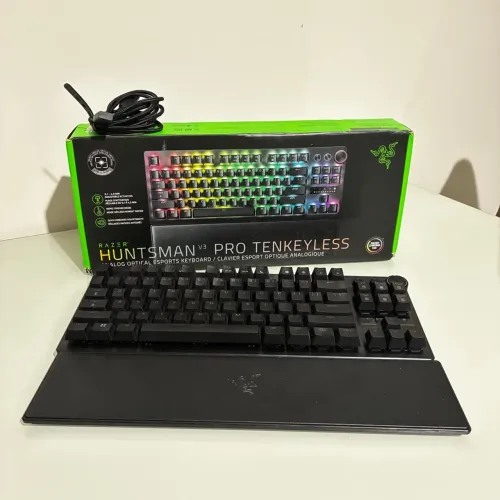 Razer Huntsman V3 Pro TKL RGB